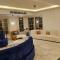 Suite with pool view - Sheikh Zayed