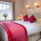 Dingle Benners Hotel