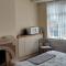 Cranford Heathrow Airport - Cranford
