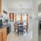 3 Mi to Boardwalk Bethany Beach House with Patio!