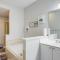 3 Mi to Boardwalk Bethany Beach House with Patio!