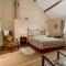 Kidwelly Farmhouse B&B