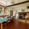 Kidwelly Farmhouse B&B