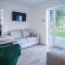 Gower Hideaway - 3 Bed Apartment - Ocean Breeze