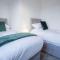 Gower Hideaway - 3 Bed Apartment - Ocean Breeze