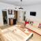 Kyd House Studiouri si apartamente la 100 de m de plaja Debarcader