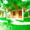 Monkey Jungle Cottage