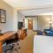 Comfort Inn & Suites Charleston Airport Convention Center