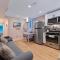 326 E Glenwood Ave, Unit 2
