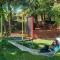Dawn Ecstasy by StayVista - Hill-view villa with Modern interiors, Garden area & Indoor games
