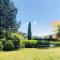 Red Rose of Summer Flat with private garden - Wilena Holiday Home - Chens-sur-Léman