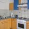 Nice Apartment In Leutasch With 1 Bedrooms And Wifi - Бухен