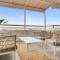 Phaedrus Living City Center Sky Penthouse