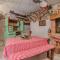 Holiday House Seka