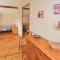 3 Bedroom Gorgeous Home In Barjac
