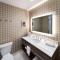Hawthorn Extended Stay by Wyndham Kingwood Houston