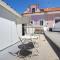 Postigo do Cais - By Y Concept