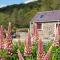 Old Oak Barn - A beautifully converted barn in idyllic setting, extremely child friendly