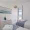 High-End Beachfront Getaway Sea View King Bed - East Wittering