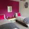 Lovely modern cottage, in Trefor village located near beach