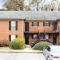 5 Min Drive to Dorm, W/D, Quiet, Kitchen, Wi-fi