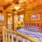 Cozy Cabin with Blue Ridge Mountain Views and Hot Tub - جاسبر