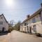 Enchanting Home Farm West, Hoxne, Suffolk - Hoxne