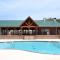 Golf On Site - Walk-in Shower - Jetted Tub - Free Attraction Tickets Included (SB9-5) - Branson