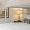 Quarry Chic Retreat