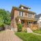 Beautiful Renovated Oasis