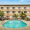 Oxford Suites Redding - Redding