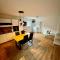 Adenauer Forst Ring Apartment