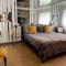 Upscale Spacious Chalet w Hot Tub Laurentians, QC! - Prévost