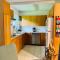 Upscale Spacious Chalet w Hot Tub Laurentians, QC! - Prévost