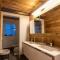Upscale Spacious Chalet w Hot Tub Laurentians, QC! - Prévost