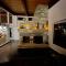 Upscale Spacious Chalet w Hot Tub Laurentians, QC! - Prévost
