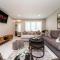 Park Life Retreat - King Bed - Pet Friendly - Sleeps 6