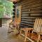 Honeymoon Getaway in woods near NOC and Smoky Mtn RR