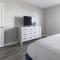 Landing Modern Apartment with Amazing Amenities ID1803X75 - Homewood