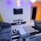 Residence GermanoTech Logbessou appartement meublé 2ch,1salon eau chaude,Wifi,parking,virgile,menagere,canalsat