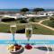 CAMARGBeach Vue mer-Piscines-Plages-Tennis-Parking-4PERS