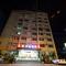 Champagne Hotel