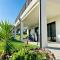 Bas de villa avec jardin idéalement situé entre Ajaccio et Porticcio