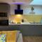 Citrus Chalet, modern light and airy! - Redruth