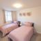 Home in Hugglescote - Long stays - Coalville