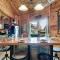 Family Cabin Game Room & Pool Mountain Views - سيفيرفيل