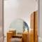 Placa Catalunya V Charming and Exquisite 5Bd Apartment with Large Balcony