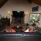 Outrageous Lake View Villa pets ok - ليك أروهيد