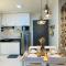1 BedroomDeLuxe Condo w/Balcony, Pool & Gym
