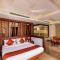 Lake Canopy Alleppey
